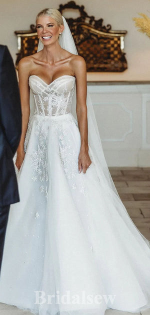 Charming A-line Elegant Strapless Plus Size Vintage Dream Beach Long Wedding Dresses WD529