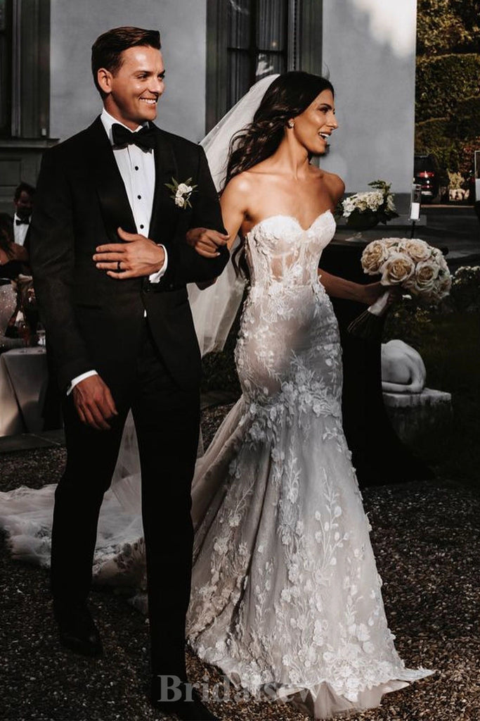 Mermaid Elegant Beach Vintage Long Unique Popular Lace Wedding Dresses WD351