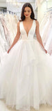 A-line V-Neck Sleeveless Elegant Tulle Princess Beach Dream Vintage Long Wedding Dresses WD544