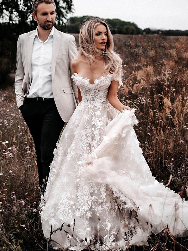 Elegant Crystal Arabic Wedding Dress With V Neck, Peplum, Ruffle, And  Ruched Details 2023 Collection BC14767 GB1128 From Bestoffers, $298.31 |  DHgate.Com