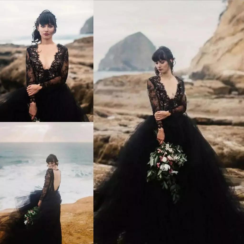 A-line Black Tulle Lace Beach Unique Vintage Wedding Dresses, Bridal Gowns WD090