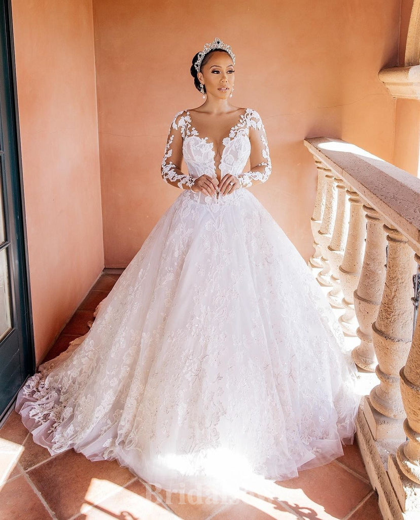 A line Lace Long Sleeves Fairy Elegant Vintage Dream Beach Long Wedding Dresses Bridal Gown WD475