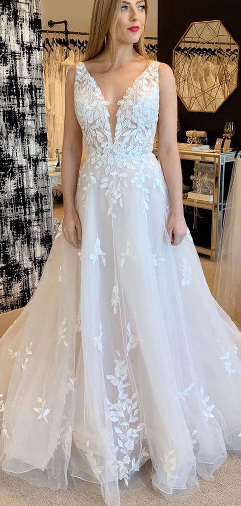 A-line Tulle Lace Appliques V-Neck Vintage Wedding Dresses, Bridal Gown WD085