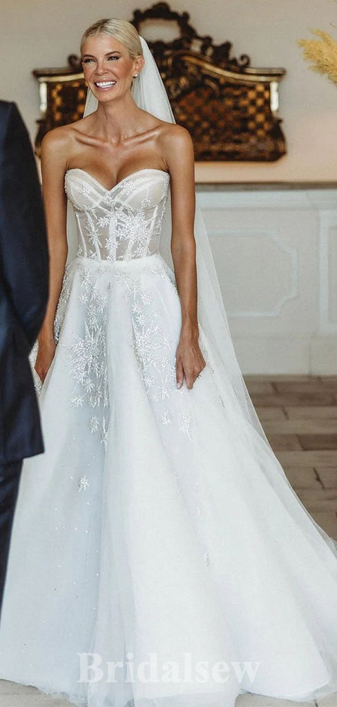 Charming A-line Elegant Strapless Plus Size Vintage Dream Beach Long Wedding Dresses WD529