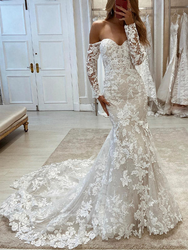 Elie Saab designed 2 dream wedding dresses for his daughter-in-law – with  over 1 million sequins | HELLO!